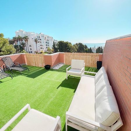 Cozy Apartment With Large Terrace Torremolinos Eksteriør billede